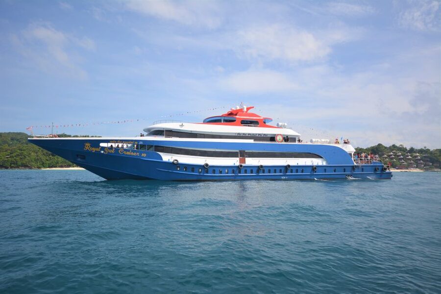 From Phuket: Snorkeling Ferry Cruise to Phi Phi Islands - Is $39 good value?