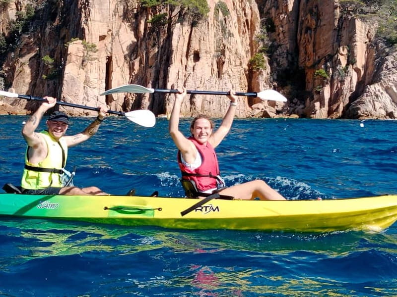 From Sant Feliu de Guíxols: Kayak and Snorkel in Costa Brava - Forty-five minutes along cliffs and coves