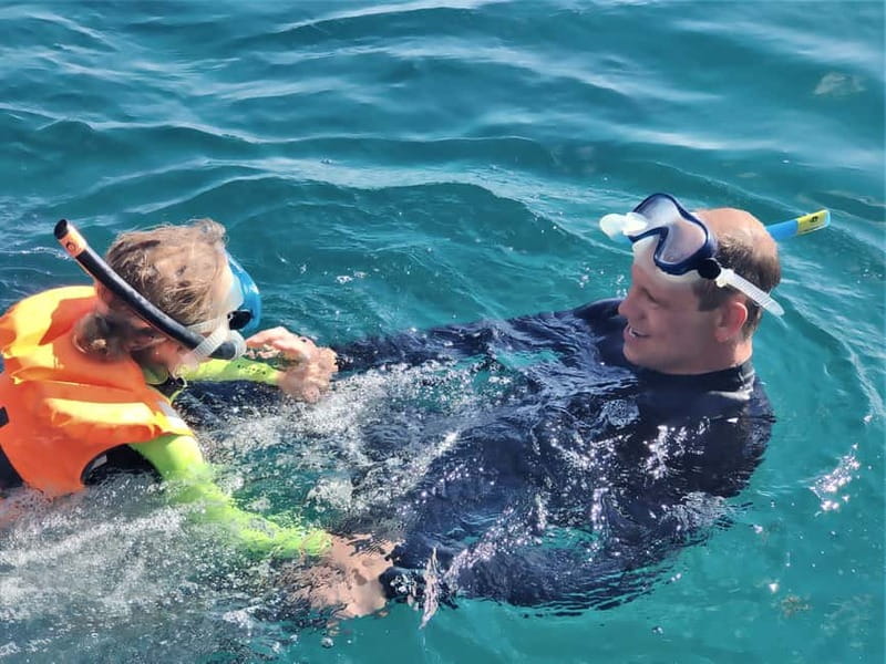 From Sesimbra: Sea Scooter Snorkeling boat Tour - Who should book this Sesimbra outing?