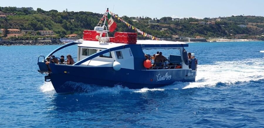From Tropea: Capo Vaticano boat tour with snorkel & aperitif - The second swim near Tropea Beach