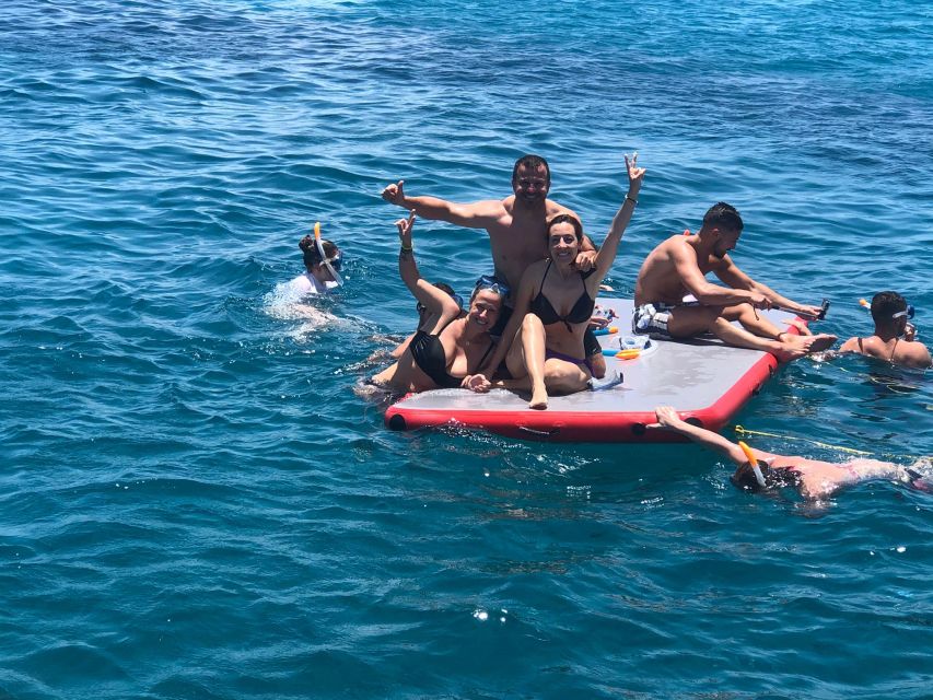 Fuerteventura: 1-Hour Mini Swim & Snorkel Cruise - Snorkeling in the clear water around Islote de Lobos