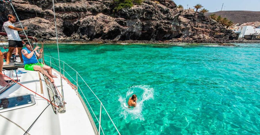 Fuerteventura: Sailing with Snorkeling and Dolphin Watching - A quick look at Morro Jable’s harbor rays