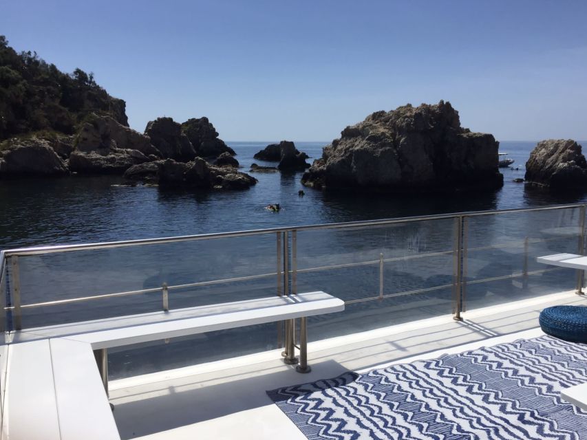 Giardini Naxos: Boat Trip Isola Bella with Snorkeling - What the 30-minute cruise is really like