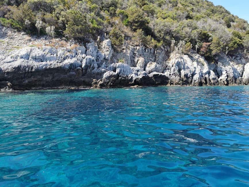 Giglio Island (Tuscania): Tour and snorkelling on a dinghy - Meeting Nello at Torre di Albegna