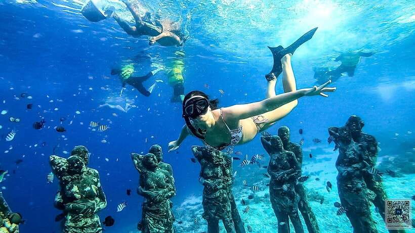 Gili island sunset & snorkeling tour gopro included - Key points at a glance