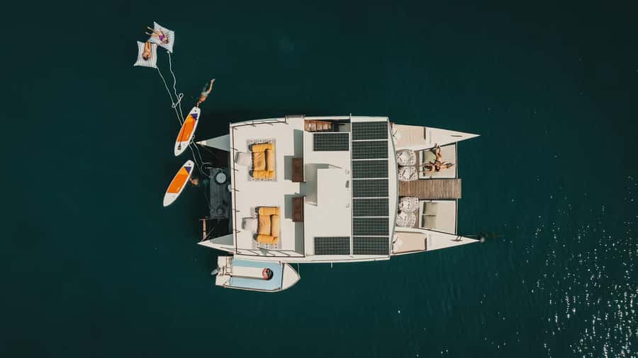Gili Islands: 4-in-1 Catamaran Snorkeling Experience - Why this catamaran makes sense for a Gili day