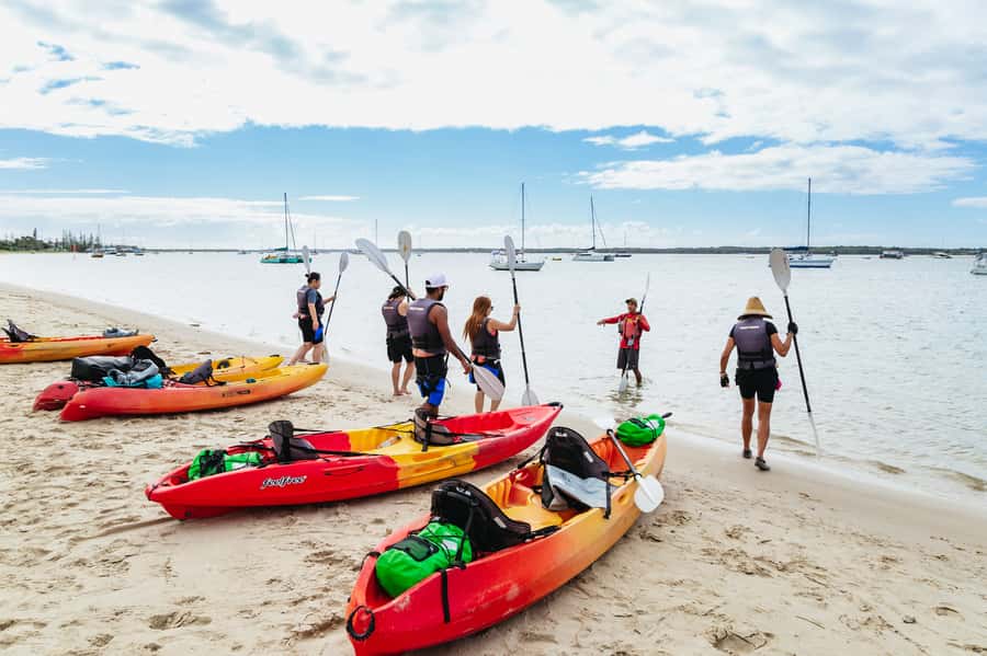 Gold Coast: Wave Break Island Kayaking & Snorkeling tour - Paddling across the Broadwater