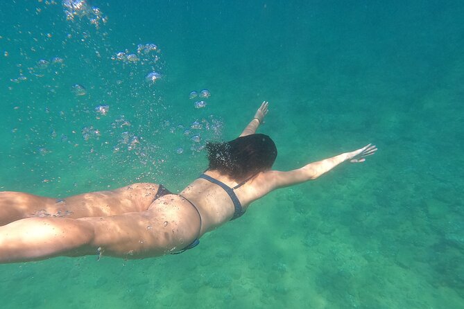 Guided Kayak & Snorkel tour to Costa Brava: Small Group and Lunch - Lunch on the rocks