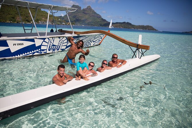Half-Day Small-Group Cruise in Bora Bora with Snorkelling - Stop one: the shallow stingray encounter