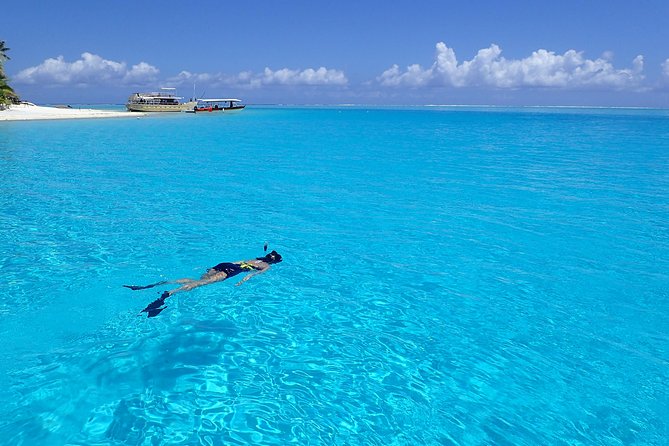 Half day Snorkeling Shared Boat Tour in Bora Bora - A morning on the water, not a full-day commitment