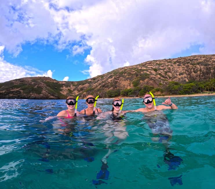 Hanauma Bay Guided Snorkel Tour with guaranteed entrance - What the guide quality means for you