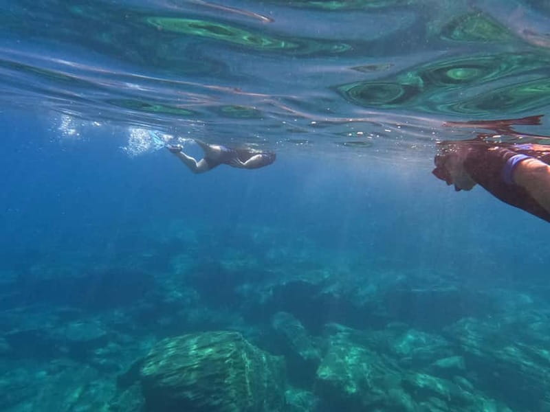 Heraklion: Boat Safari with guided snorkeling/diving tour. - A short break for water, fruit, and a reset