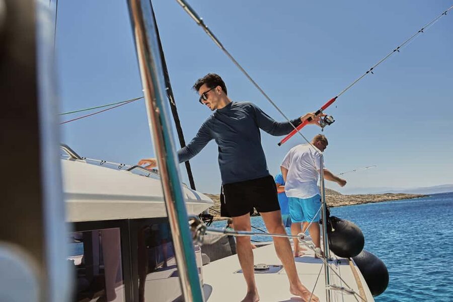 Heraklion: Dia Catamaran Tour - Lunch, Open Bar & Snorkeling - What to bring and what to arrange first