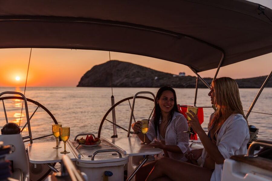 Heraklion: Dia Island Sailing Cruise with Snorkeling - Practical tips for a smoother day