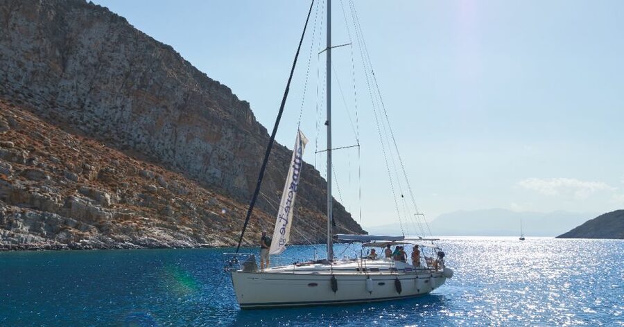 Heraklion: Dia Island Sailing Cruise with Snorkeling - Half-day or full-day: choosing the right version