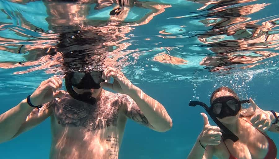 Hurghada: 3-Island Speedboat, Dolphin Watching & Snorkeling - Abu Monkar and the open-water sandbank