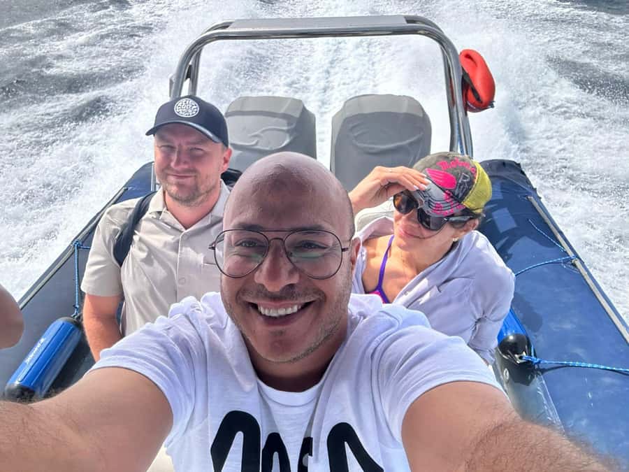 Hurghada: 6 Islands Tour with Dolphin Watching & Snorkelling - The wreck snorkelling stop