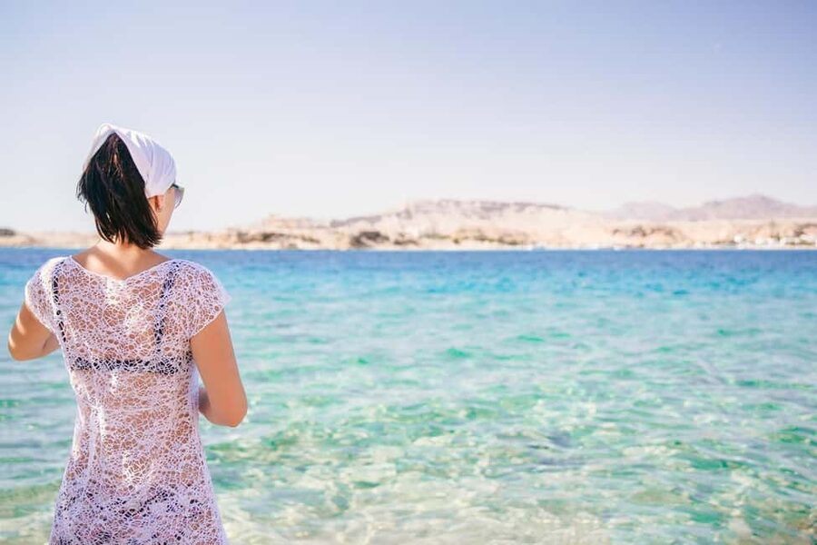 Hurghada: Full-Day Snorkeling Tour in Sharm El Naga w/Lunch - Snorkeling over coral and fish