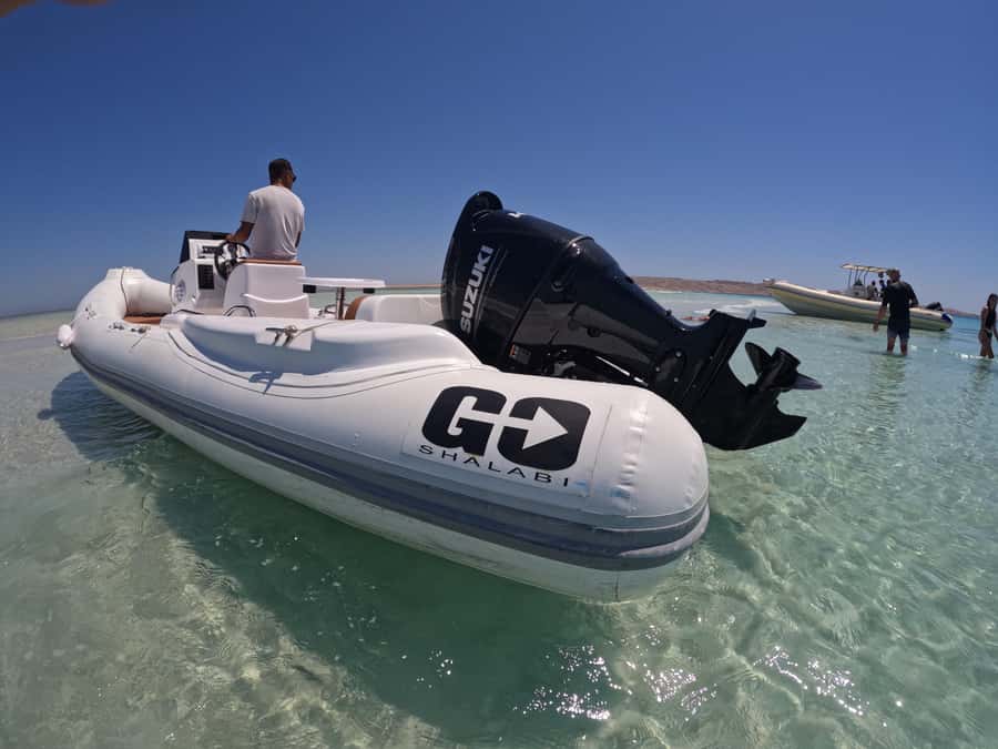 Hurghada: Magawish Island Speedboat W Snorkelling & Lunch - First Snorkel Stop at Shaab Eshta Kebir