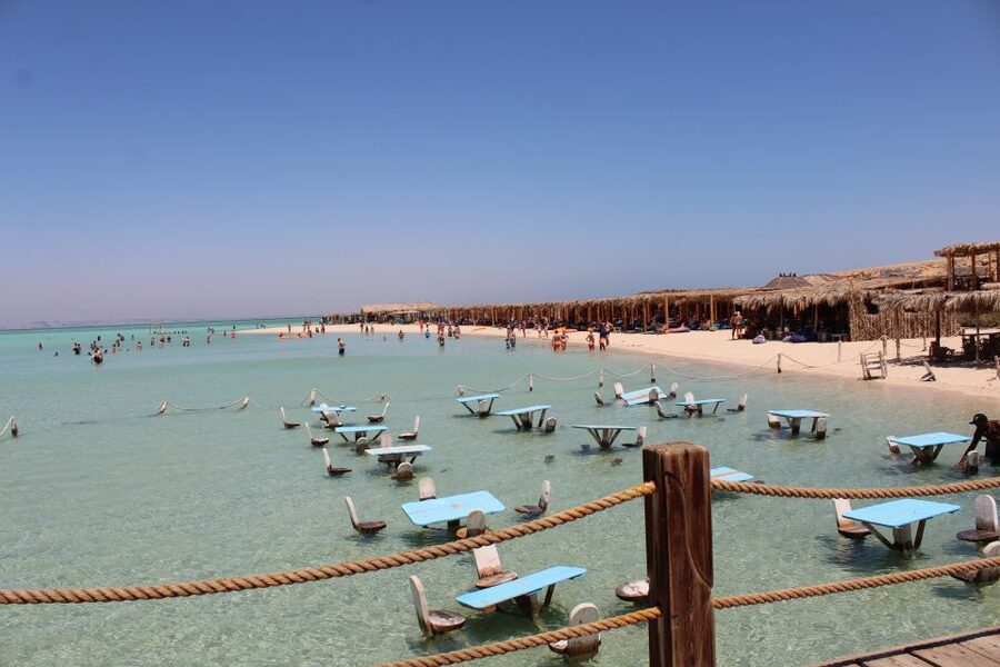Hurghada: Orange Bay Snorkeling with Lunch & Optional Diving - Orange Bay beach time and its limits
