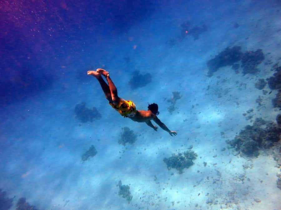 Hurghada: Premium Island Cruise with Lunch and snorkeling - The first snorkeling stop: coral and open water