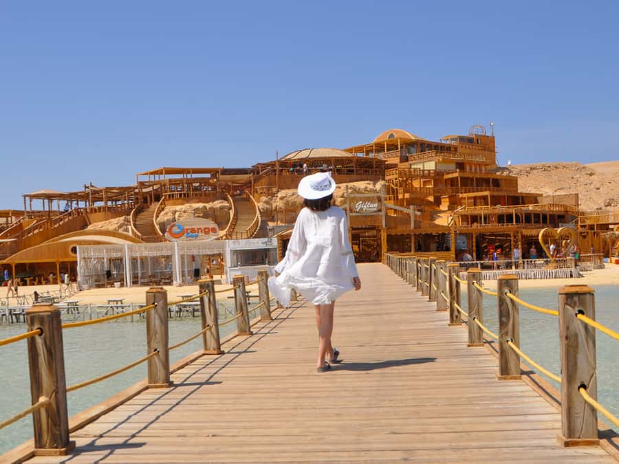 Hurghada: Premium Orange Island Cruise with Lunch & Transfer - Orange Bay: white sand and shallow water
