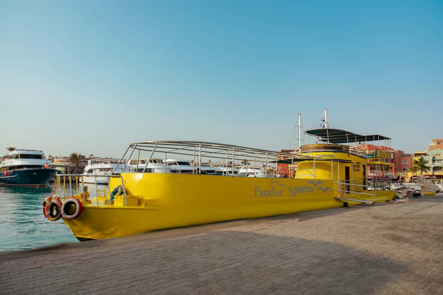 Hurghada: Semi-Submarine Boat Tour w/ Snorkeling & Transfer - Drinks, photos, and the extra-cost question