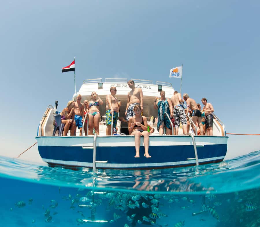 Hurghada: Snorkeling 6 x 1 to Orange Bay w Diving & Massage - Is $62 good value?