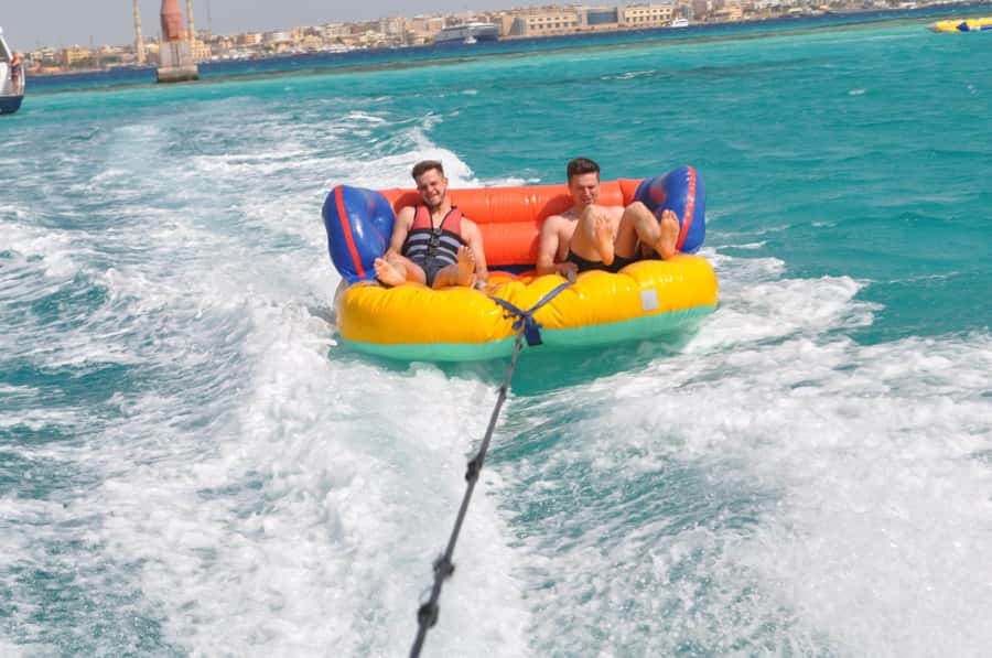 Hurghada: Snorkeling 6 x 1 to Orange Bay w Diving & Massage - Lunch, drinks, and the onboard pause