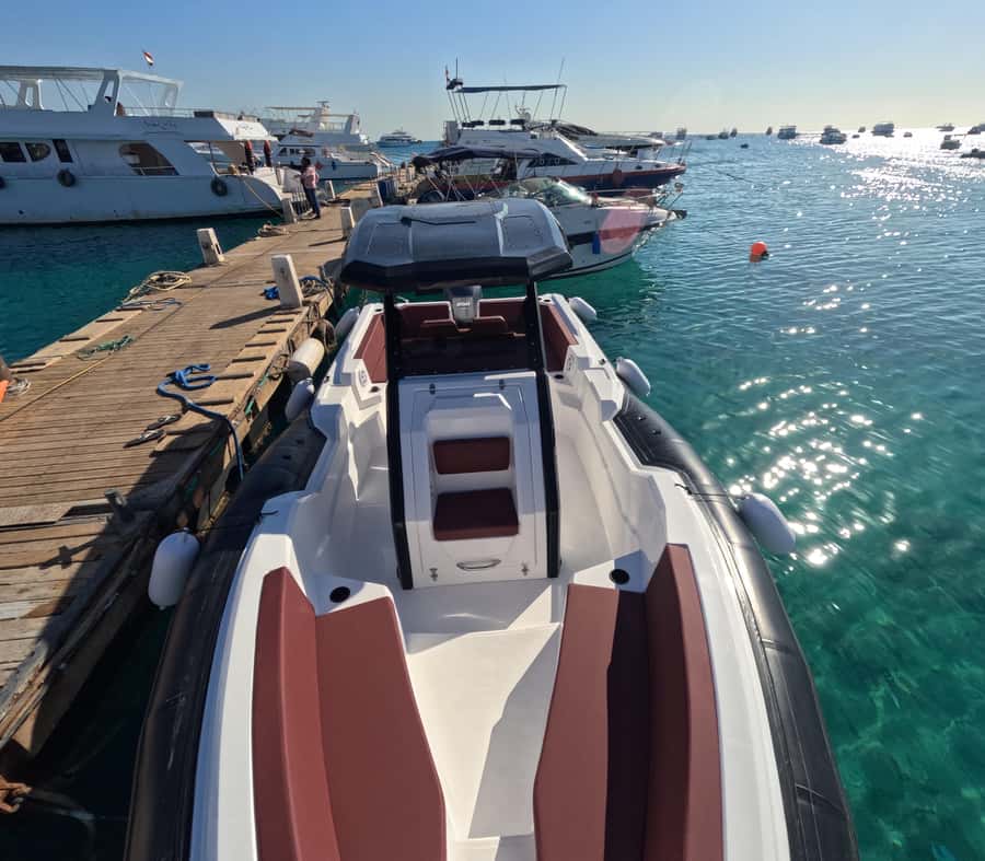 Hurghada: Turtle Bay Speedboat Tour with Snorkeling - Should you book the Turtle Bay speedboat tour?