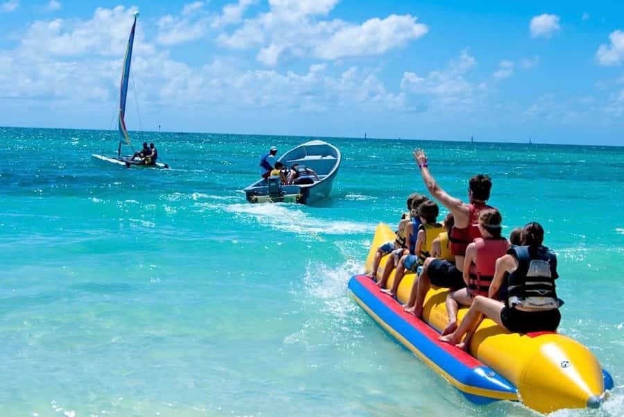 Hurghada: Water Sports, Banana Boat & Snorkeling Adventure - From your hotel to the Hurghada harbor