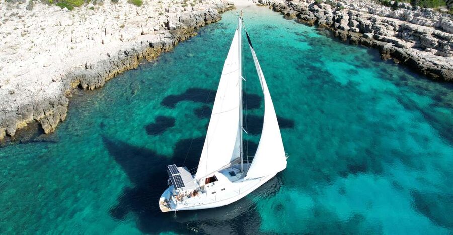 Hvar: Private Sailing Boat Trip with Swimming and Snorkeling - Key points to know before you book