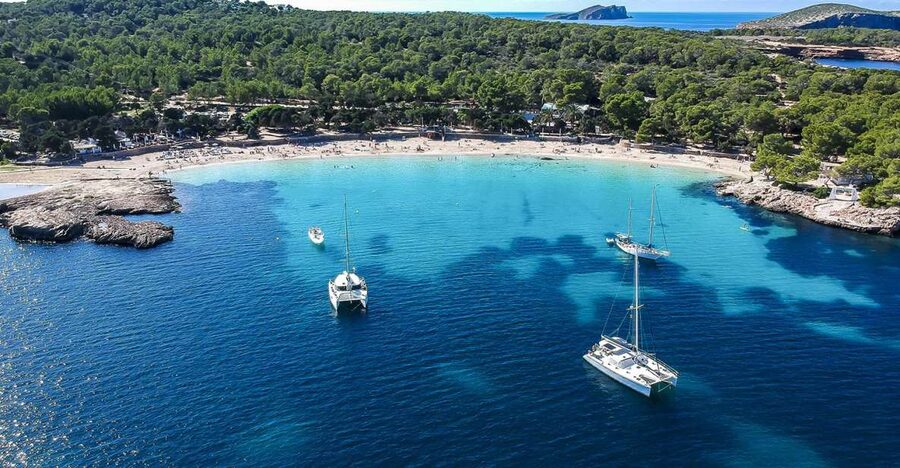 Ibiza: Beach and Cave Snorkeling Tour by Boat - Leaving San Antonio for the open coast