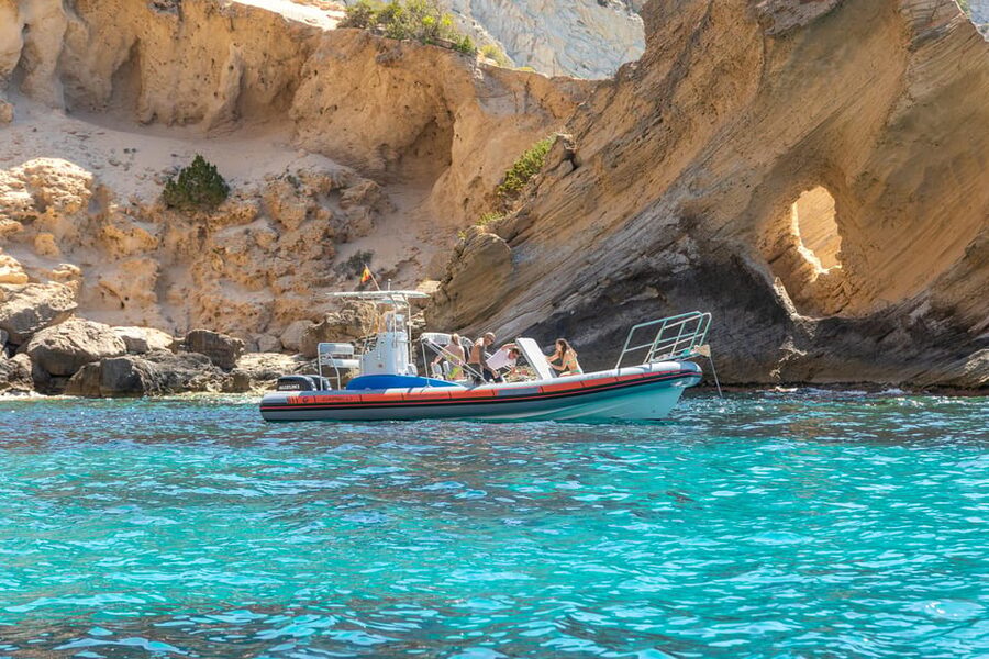 Ibiza: SpeedBoat trip to Atlantis & Es Vedra Snorkel+Paddle - Practical tips for a smoother outing