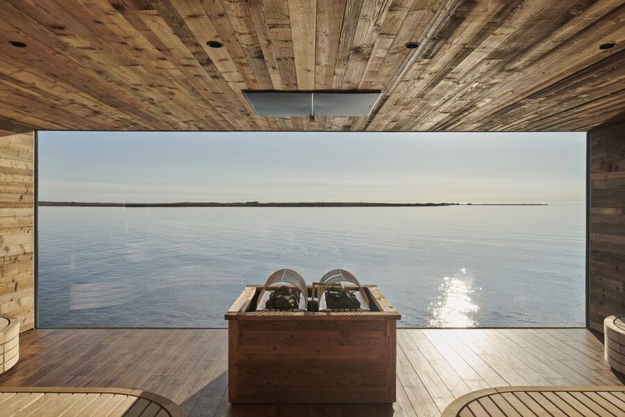 Iceland: Silfra Snorkeling Tour and Sky Lagoon Spa Combo - Sky Lagoon offers a slower second half