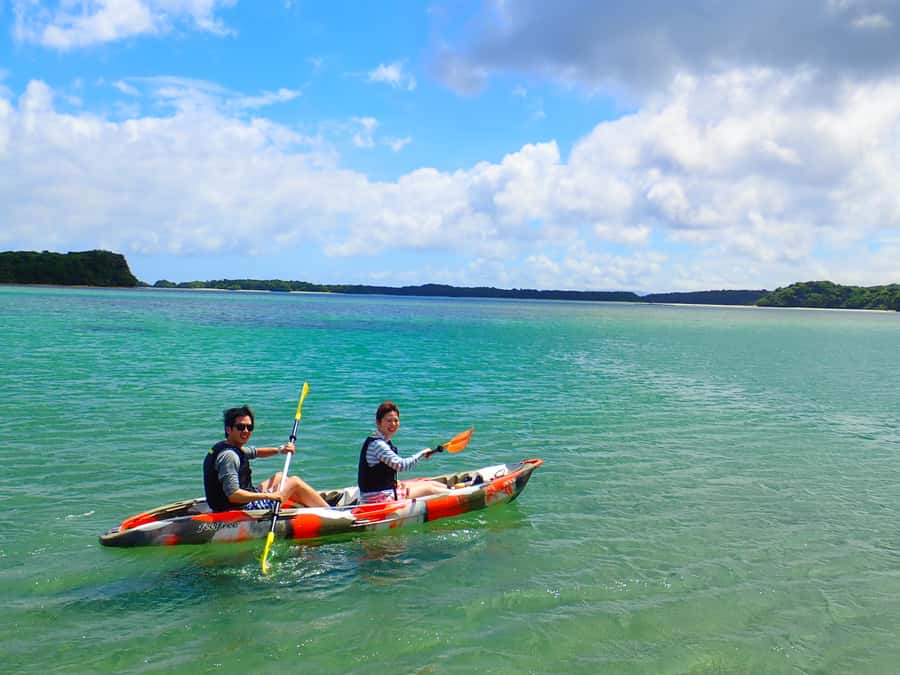 Ishigaki: Canoe or SUP at Kabira Bay&Snorkeling at Blue Cave - Kabira Bay: paddle through Ishigaki’s famous postcard