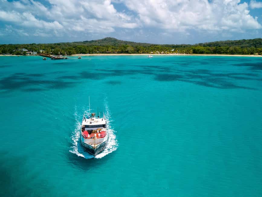 Isla Mujeres: Catamaran Ride with Open Bar, Snorkeling, and Lunch - Two hours to see more of Isla Mujeres