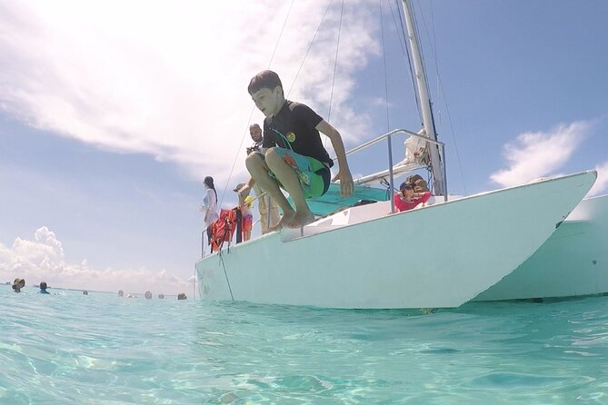 Isla Mujeres Catamaran Tour from Cancun with Snorkel and Open Bar - The Ride Back to Cancun