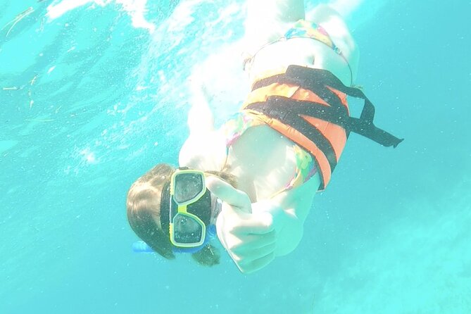 Isla Mujeres Catamaran Tour from Cancun with Snorkel and Open Bar - The Crew Makes a Major Difference