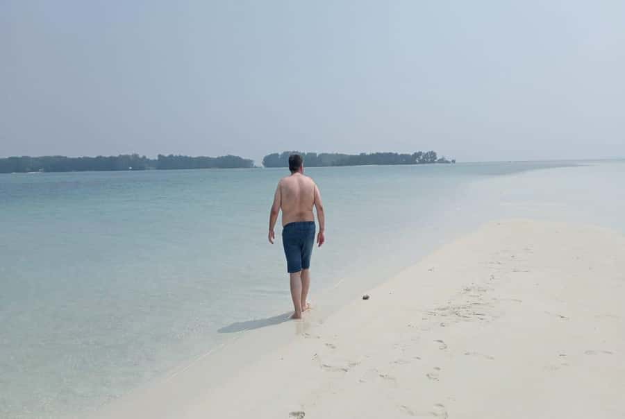 Jakarta: Thousand Island Tour with Canoeing and Snorkeling - Lunch and the level of comfort
