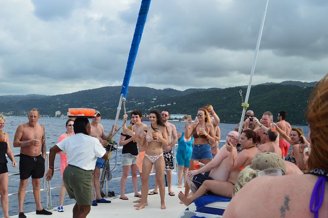 Jamaica Dunn's River Falls Party Cruise with Snorkeling - Climbing Dunn’s River Falls in Ocho Rios