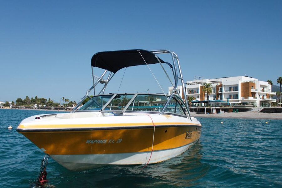 Kalamata - Kitries Boat Snorkel Tour - The final secret-path swimming stop