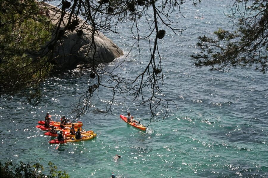 Kayak and Snorkel in Playa de Aro, Costa Brava - Is this kayak and snorkeling tour right for you?