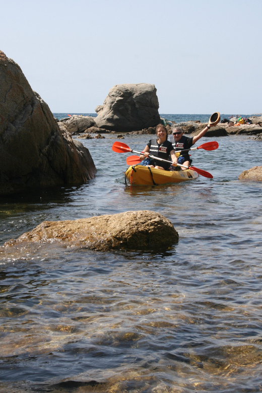 Kayak and Snorkel in Playa de Aro, Costa Brava - Beach bars, swimming, and possible cliff jumping