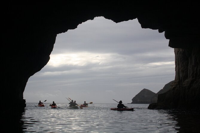 Kayak y snorkell por las mejores calas del Parque Natural Cabo de Gata - Why Cabo de Gata works so well from a kayak