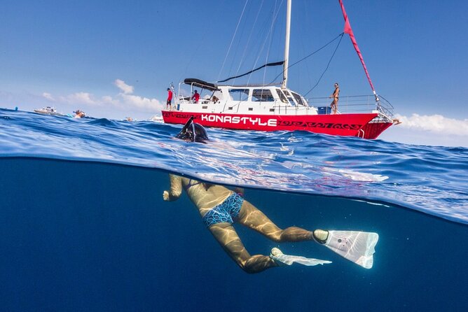 Kealakekua Bay (Captain Cook Monument) Snorkel and Sail Adventure - An easy staircase into the marine sanctuary