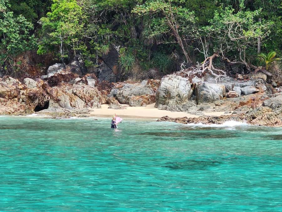 Khao Lak: Private Local Snorkeling at Khao Na Yak & Tour - Thai Mueang National Park and the beach stop