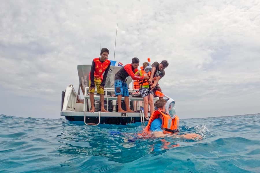 Khao Lak: Similan Islands Snorkeling Day Trip w/Meals - Collar Bay near Koh Bangu: your first swim