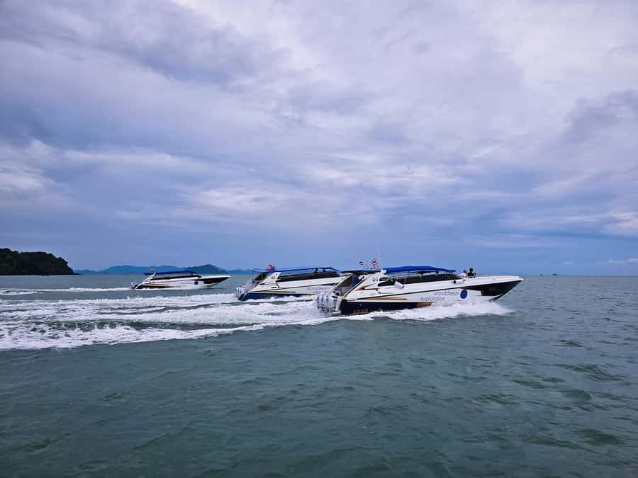 Khaolak: James Bond Island Kayak Tour with Snorkeling &Lunch - Panyee Island and lunch above the water
