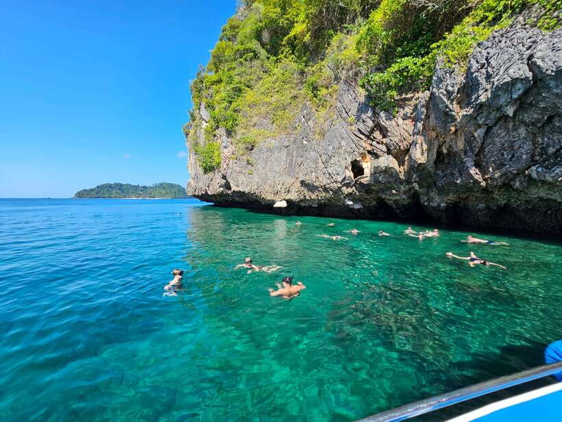 Koh Lanta: 4 Islands Tour by Speedboat with Snorkeling - What the $51 price really covers